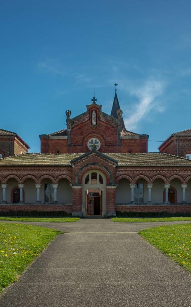 Abbaye Notre Dame des Dombes au Plantay