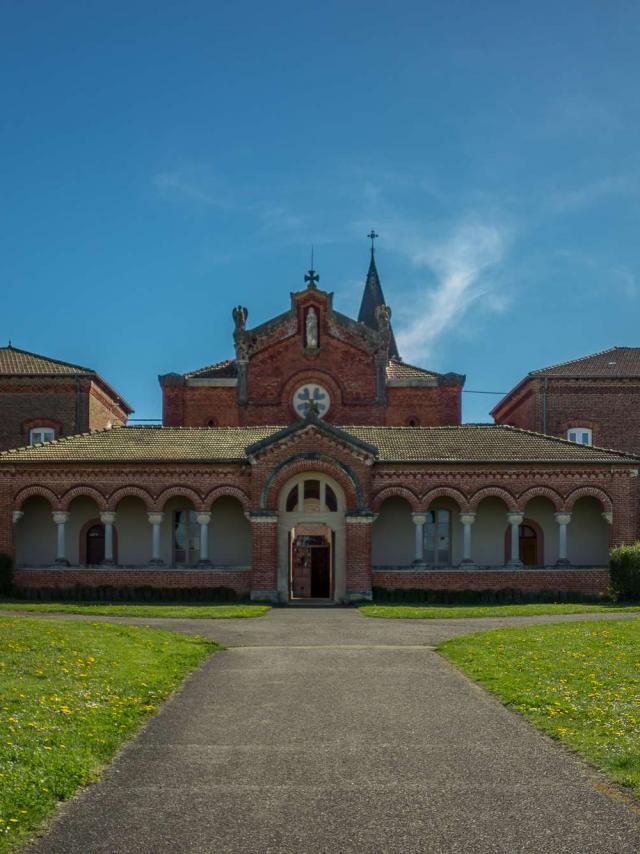 Abbaye Notre Dame des Dombes au Plantay