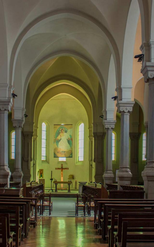 Eglise de l'Abbaye Notre Dame des Dombes au Plantay