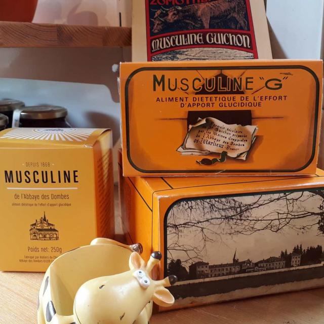 Musculine dans la boutique de l'Abbaye Notre Dame des Dombes