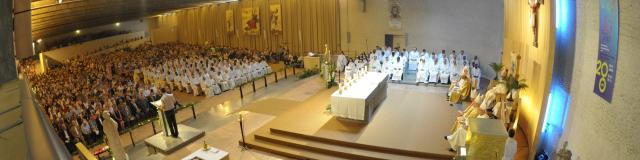 Ceremonie du 4 aout à Ars - Eglise Notre Dame de la Misericorde