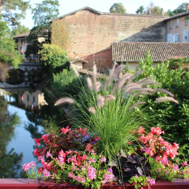 Chatillon Sur Chalaronne Pont Fleuri